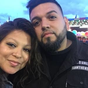 Meet your Posher, Candace